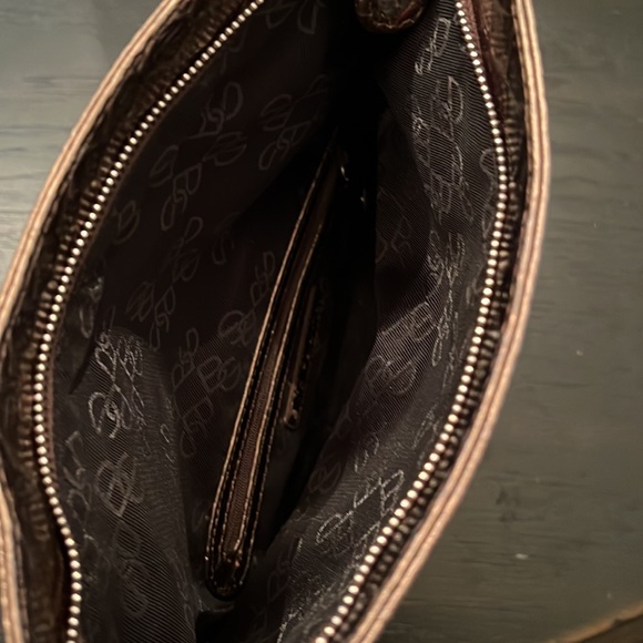 BCBG Brown Metallic clutch bag - Picture 3 of 3